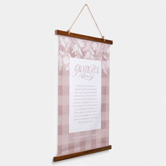 Grateful for Family Message Fall Foliage Plaid Wandteppich Mit Holzrahmen (Gewinkelt)
