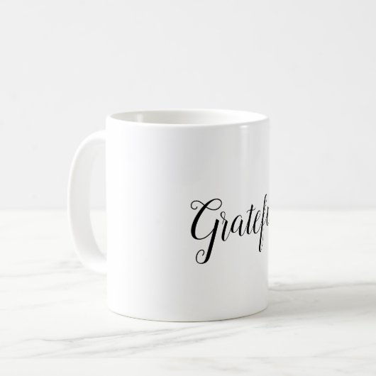 Grateful Minimal White Holiday Geschenk Kaffee Kaffeetasse (Vorderseite Links)