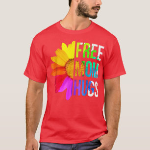 Gratis Mama Hugs LGBT LGBTQ Pride Rainbow Daisy  T-Shirt