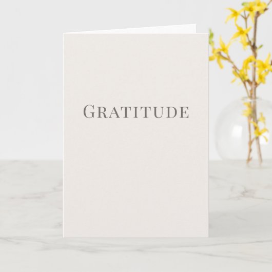 Gratitude – Minimal Typography Design Karte (Gelbe Blume)