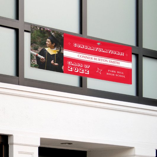 Gratulation Rot und Weiß Monogramm Banner (Äußeres Gebäude)