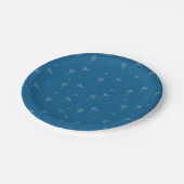 Grau-Blau-Golfball-/Flaggenmuster Pappteller (Schrägansicht)