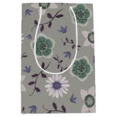 Grau Blau & Grün Moderne Wildblume Botanisch Mittlere Geschenktüte (Vorderseite)