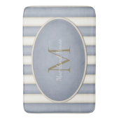 Grau-Creme Streifen Bronze Monogramm Badematte (Vorderseite Vertikal)