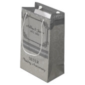 Grau Damast und Diamanten Kleine Geschenktüte (Rückseite Schrägansicht)