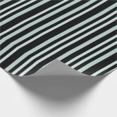 Grau-grüne Streifen auf schwarzen Streifen Geschenkpapier (Ecke)