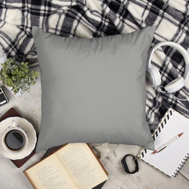 Grau Kissen (Gray Throw Pillow)