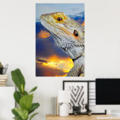 Grau Lizard bei Sonnenuntergang Poster (Heimbüro)