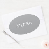 Grau minimalistischer benutzerdefinierter Name Ovaler Aufkleber (Umschlag)