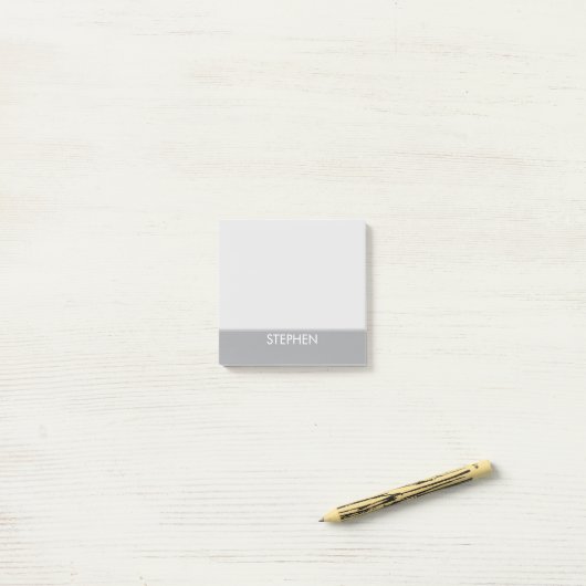 Grau minimalistischer benutzerdefinierter Name Post-it Klebezettel (Auf Schreibtisch)