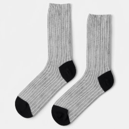 Grau mit blassfarbenen Streifen Socken