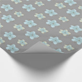 Grau mit schick blauen Blumen Geburtstag Geschenkpapier (Ecke)