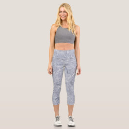 Grau mit weißen und schwarzen Weisen Capri Leggings
