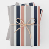 Grau Navy Blue Pink Coastal Stripes Muster Geschenkpapier Set (Beispiel)