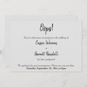Grau "Oops!" Verspätete Hochzeitsankündigung Einladung (Vorne/Hinten)