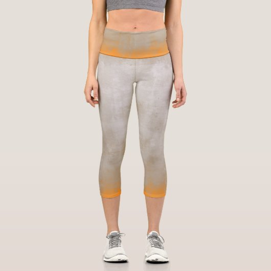 Grau Orange rustikal Capri Leggings (Vorderseite)