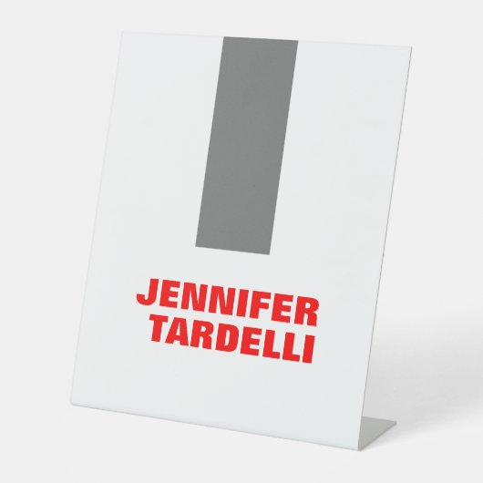 Grau Red Bold Minimalistisch Moderne Beruflich Sockelschild (Vorderseite)