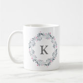 Grau Rosa Florales Monogramm Kaffeetasse (Links)