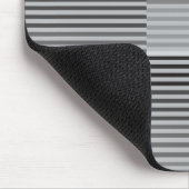 Grau, Schwarz, Weiß gestreift Mousepad (Ecke)