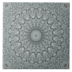 Grau-silbernes Mandala-Musterdesign Fliese