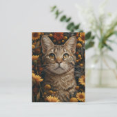 Grau Tabby Katze im Herbst Blume Garten Postkarte (Stehend Vorderseite)
