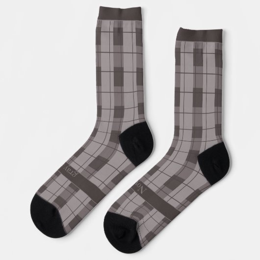 Grau und Grau Kariert, Text am Fuß Socken (Linkes Detail)