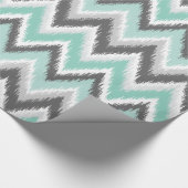 Grau und Minze Ikat Zickzack Geschenkpapier (Ecke)