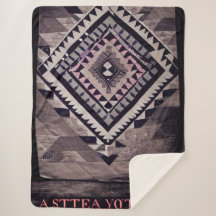 Grau und rosa Aztec Quilt