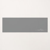 Grau und Rosa | Monogramm der Aquarellfarben-Blume Yogamatte (Rückseite (Horizontal))