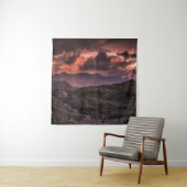 GRAU UND SCHWARZE BERGE UNTER DEM SCHÖNEN HIMMEL W WANDTEPPICH (Beispiel)