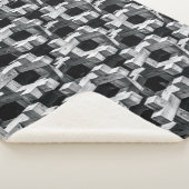Grau- und Schwarzkreuz Sherpadecke (3/4)