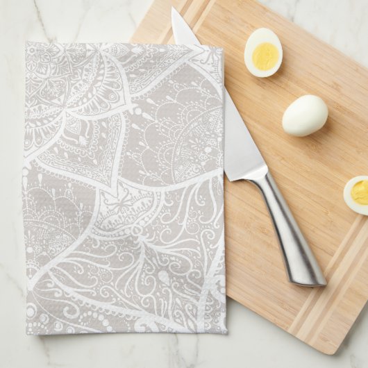 Grau und Weiß Mandala - Loergann in Lynx Geschirrtuch (Viertel Falte)