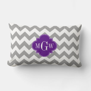 Grau Weiß Chevron Lila Quatrefoil 3 Monogramm Lendenkissen