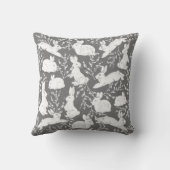 Grau Weiß Kaninchen Berry Muster neutral Kissen (Rückseite)