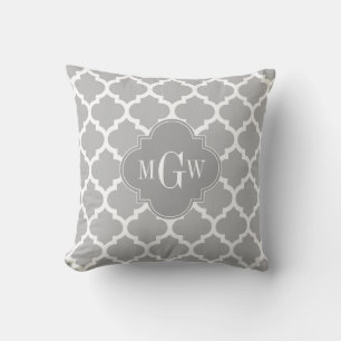Grau Weiß Marokkanisch #5 Grau 3 Initiale Monogram Kissen