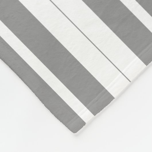 Grau-weiße Streifen Fleecedecke (Ecke)