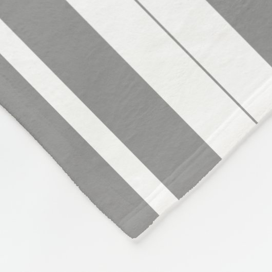 Grau-weiße Streifen Fleecedecke (Ecke)