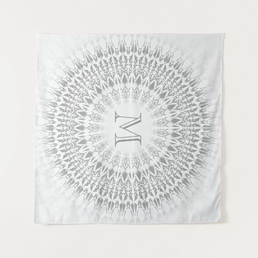 Grau White Mandala Monogram Wandteppich (Vorderseite (Horizontal))