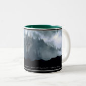 Grau Wolf & Misty Mountain Forest Tasse (VorderseiteRechts)