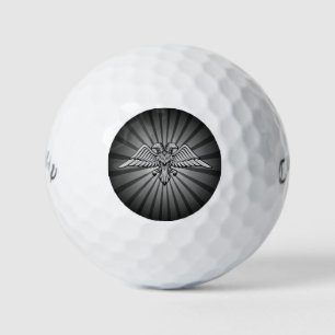 Grauadler mit zwei Köpfen Golfball