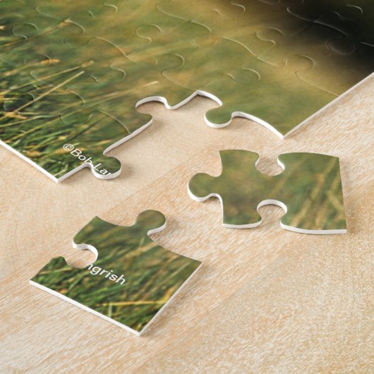 Grauarabischer Stehender autonaler Hintergrund Puzzle (Seite)