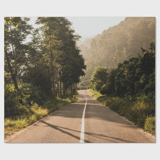 Graubetonstraße am Morgen Geschenkpapier (Flach)