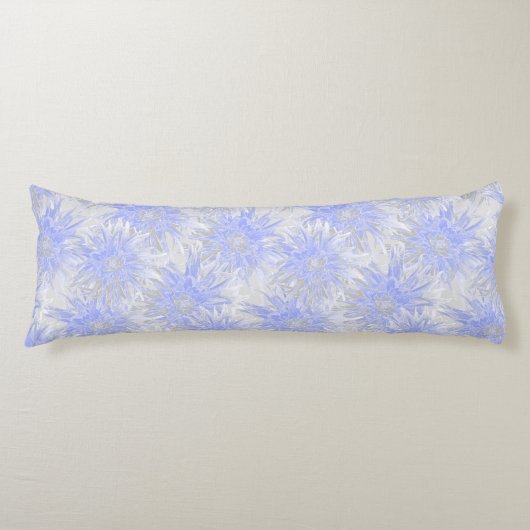 Graublaue Dahlien. Seitenschläferkissen (Vorderseite)