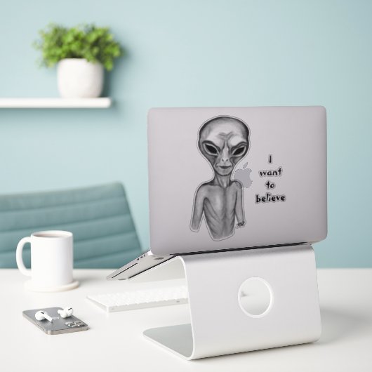 Graue Alien, ich wollte, Sticker zu glauben (Laptop auf Schreibtisch)