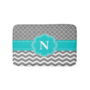 Graue aquamarine Zickzack Monogramm-Badematte Badematte