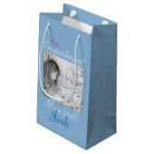 Graue & blaue Karusselträume Custom Kleine Geschen Geschenktüte (Rückseite Schrägansicht)