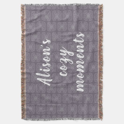 Graue, blumengeschmückte Kacheln mit Text, Alisons Decke (Vorderseite Vertikal)