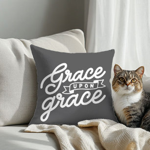 Graue christliche Gnade auf Gnade Wurfkissen Kissen