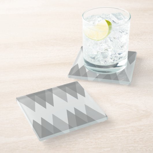 Graue Dreiecke Glasuntersetzer (Schrägansicht)