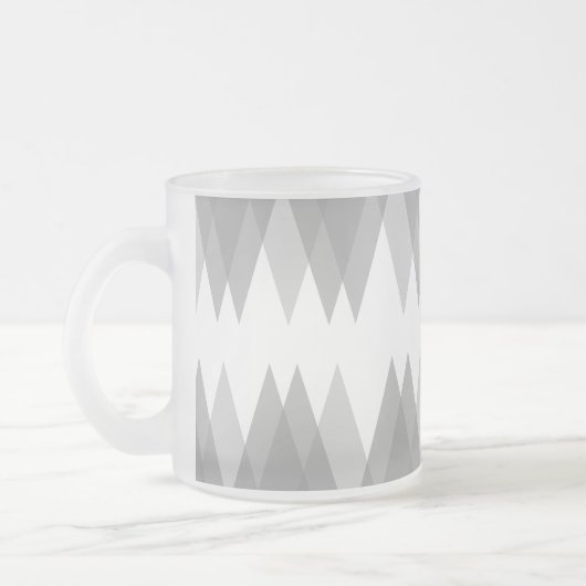 Graue Dreiecke Mattglastasse (Links)